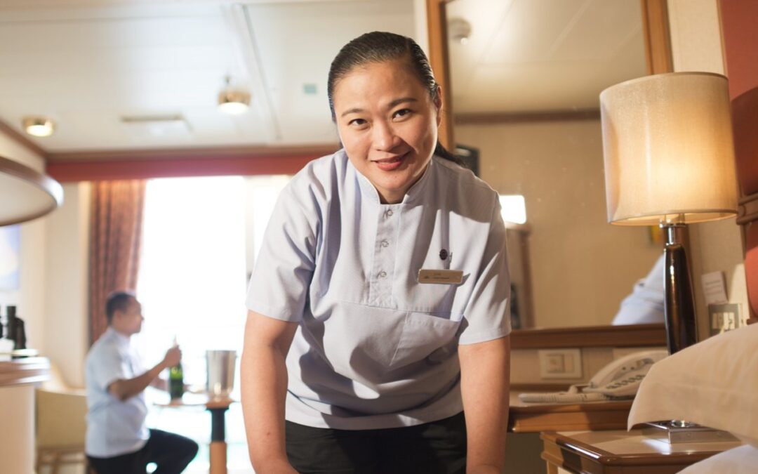 Assistant Cabin Steward | Host