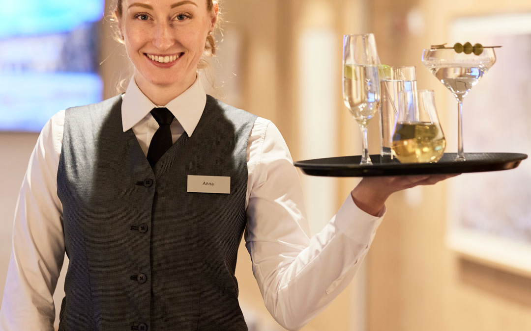 Bar Server | Bar Waiter/ess